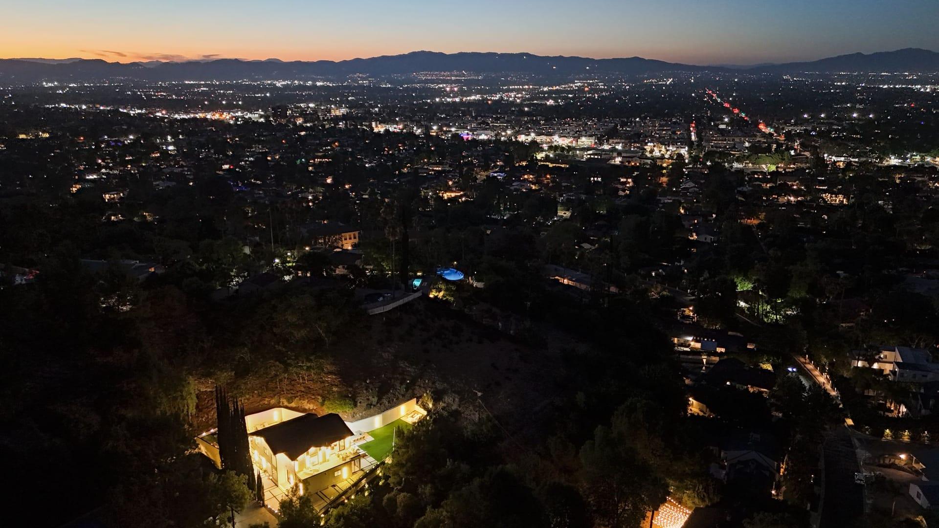 Aryan Rabizadeh Los Angeles Premier Real Estate Team