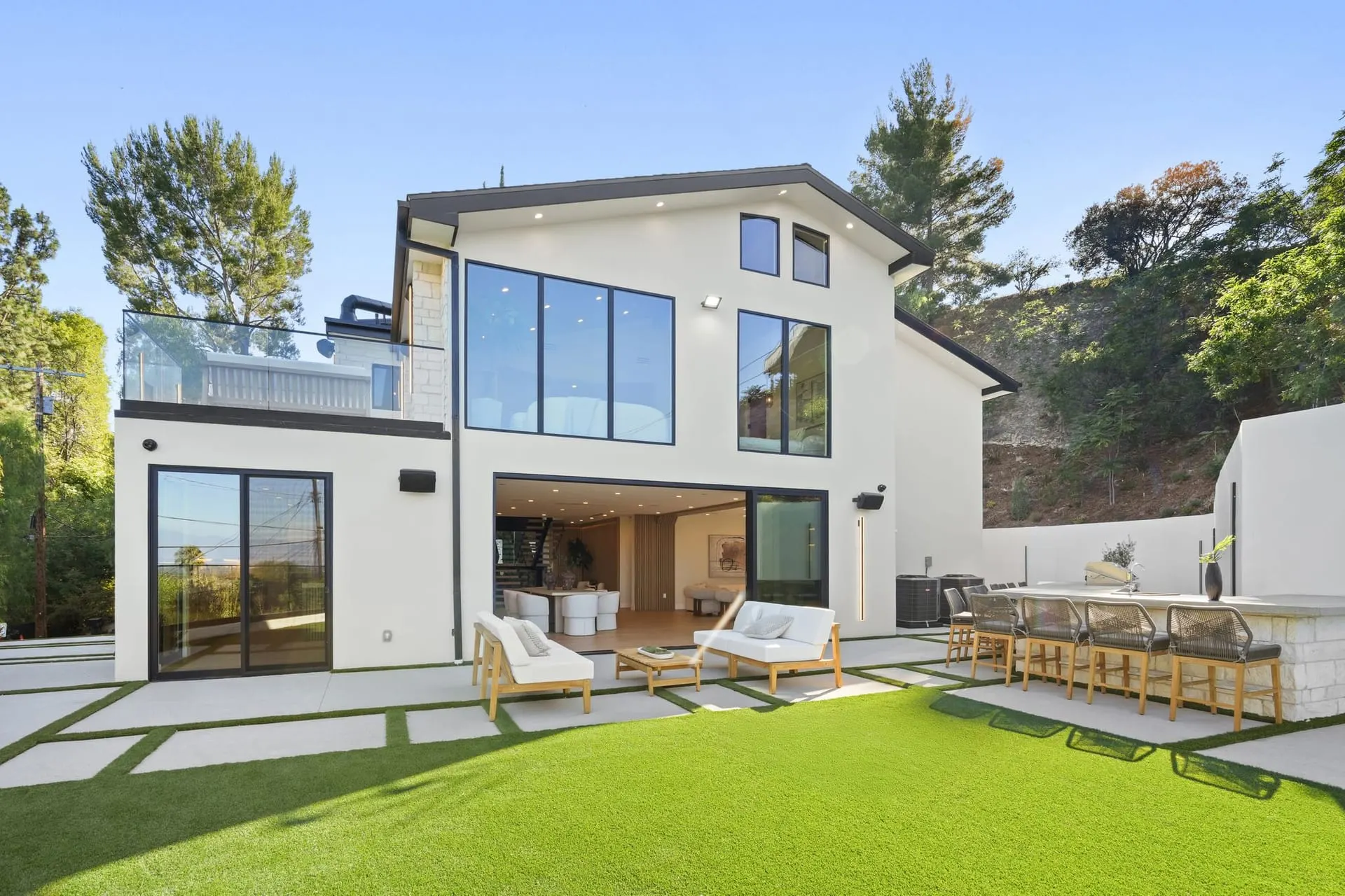 Aryan Rabizadeh Los Angeles Premier Real Estate Team